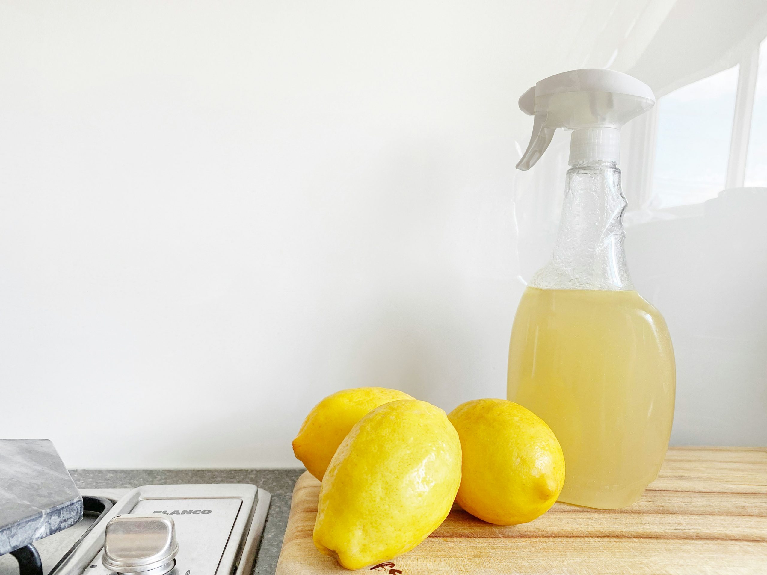 🛁 Cómo Limpiar tu Baño Usando Solo Vinagre: Guía Completa y Natural