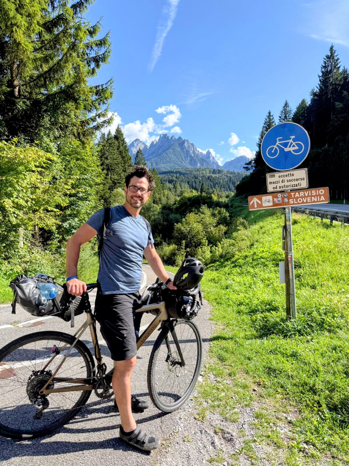 Bikepacking Alpe Adria: Přes Alpy ze Salzburgu až k moři